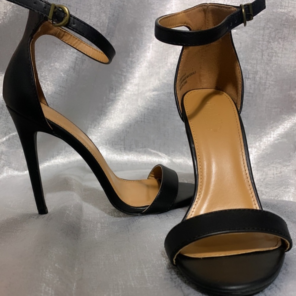 Black ankle strap heels
